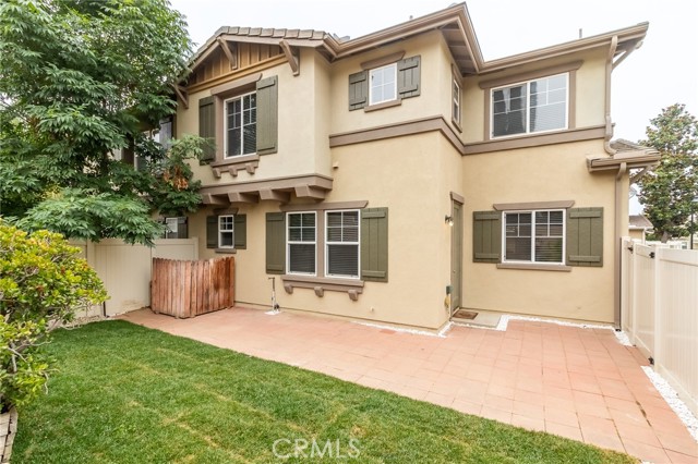 22326 Blue Lupine Circle, Grand Terrace CA: https://media.crmls.org/medias/87f3ad33-f371-49a6-845f-91084bd63969.jpg