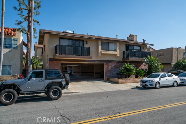 Detail Gallery Image 4 of 13 For 16922 Lynn, Huntington Beach,  CA 92649 - – Beds | – Baths