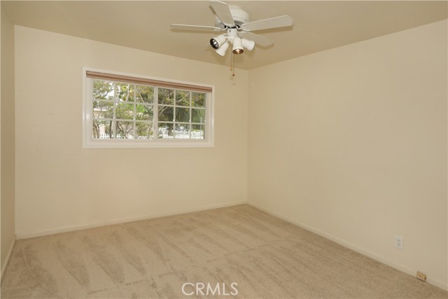 1241 E Mayfair Avenue, Orange CA: https://media.crmls.org/medias/87f4e6a7-7ef7-424e-8ecf-cf3cb32e47e6.jpg