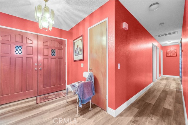 Detail Gallery Image 5 of 41 For 18510 Brown St, Perris,  CA 92570 - 3 Beds | 2 Baths