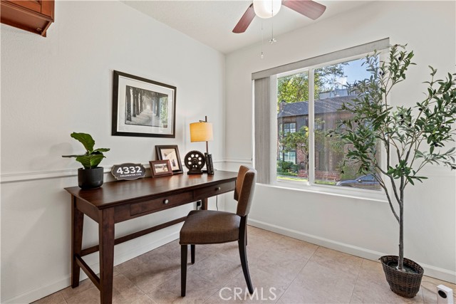 Detail Gallery Image 19 of 48 For 4332 Coldwater Canyon Ave #3,  Studio City,  CA 91604 - 2 Beds | 3 Baths