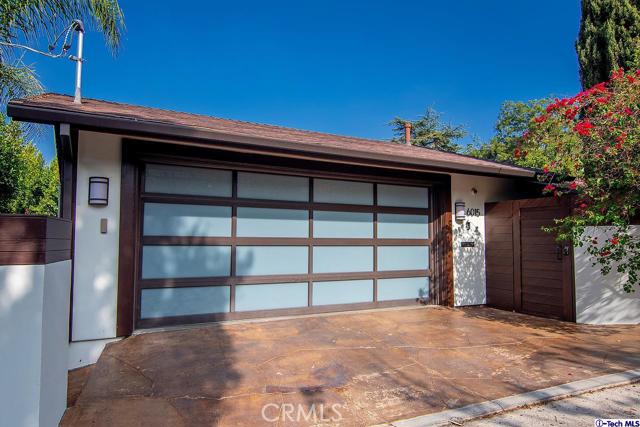 6015 Graciosa Dr, Los Angeles, CA 90068