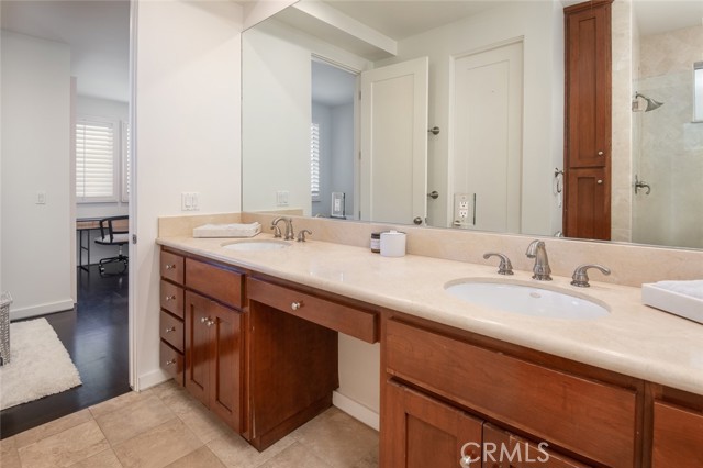 2804 Highland Avenue, Manhattan Beach, California 90266, 4 Bedrooms Bedrooms, ,3 BathroomsBathrooms,Residential,Sold,Highland,SB22116768