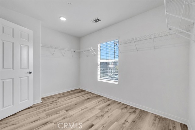 5855 Silveira Street, Eastvale CA: https://media.crmls.org/medias/87f61860-21eb-4f93-81ab-1d5bf95b7849.jpg