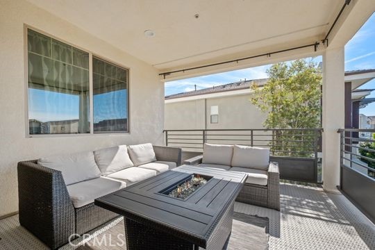 Detail Gallery Image 27 of 37 For 165 Frame, Irvine,  CA 92618 - 4 Beds | 3/1 Baths