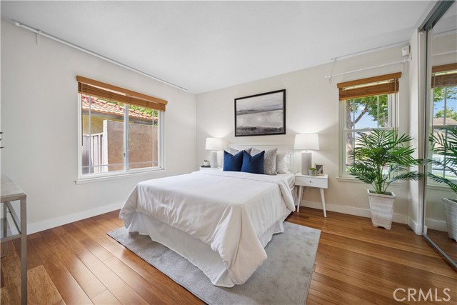 10 Windrow, Irvine CA: https://media.crmls.org/medias/87f78e7a-48b9-4a04-9c1a-c8d934842eee.jpg