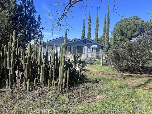 Detail Gallery Image 14 of 43 For 10885 Jonathan, Cherry Valley,  CA 92223 - 3 Beds | 2 Baths