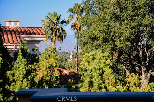 838 Braewood Court, South Pasadena CA: https://media.crmls.org/medias/87f7c7a1-611d-45b3-a88b-3293411f2873.jpg