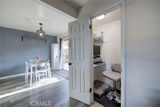 606 E Newlove Drive, Santa Maria CA: https://media.crmls.org/medias/87f82464-a5b0-4495-a08a-790db34a91b3.jpg
