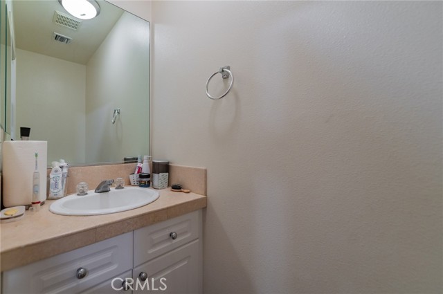 Detail Gallery Image 19 of 37 For 819 W Duarte Rd, Monrovia,  CA 91016 - 4 Beds | 2/1 Baths