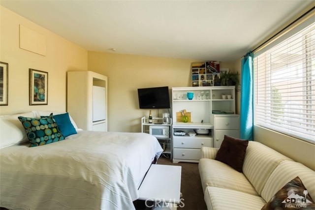 74174 Velardo, Palm Desert, CA 92260