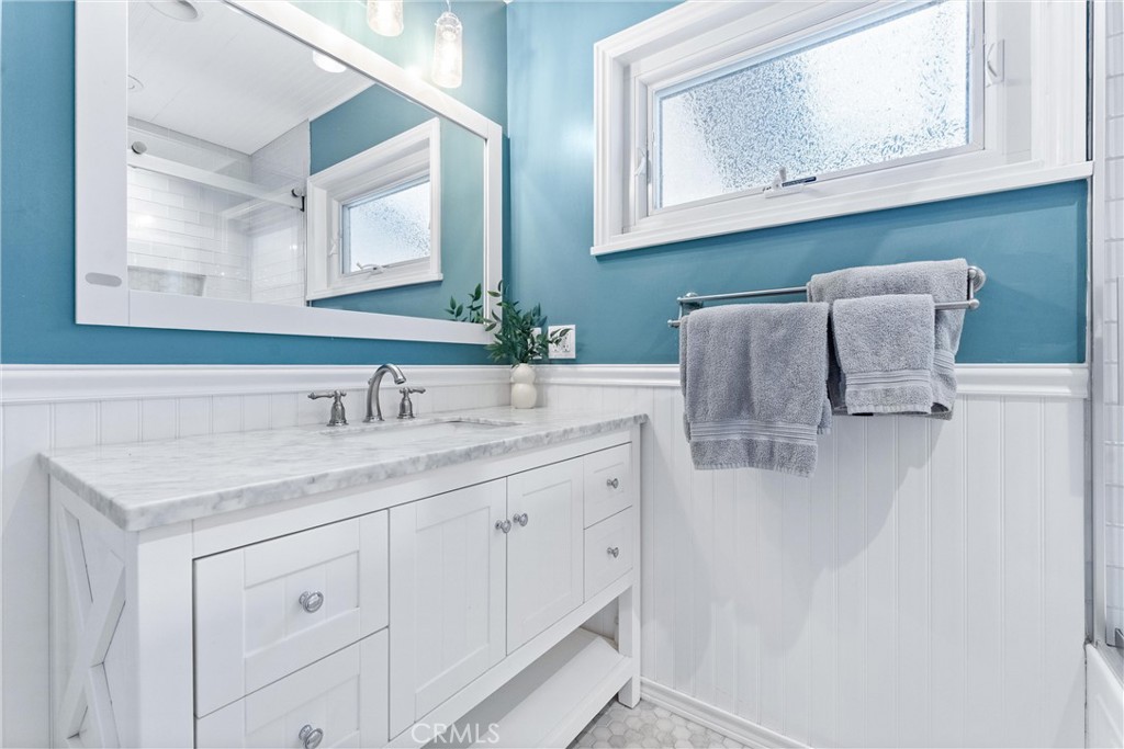 MLS #OC25137424 img 24