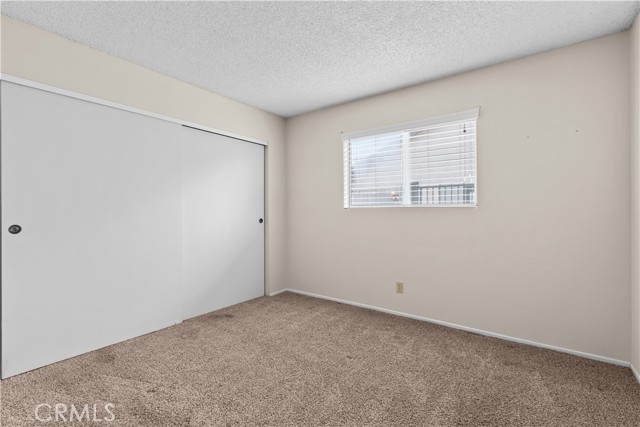2324 El Rancho Circle, Hemet CA: https://media.crmls.org/medias/87f9eb21-8bb4-42d0-b320-8fb705cf2e1e.jpg