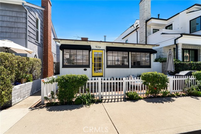 Front Image Thumbnail for CRPW26082073