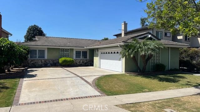 221 College Park Dr, Seal Beach, CA 90740