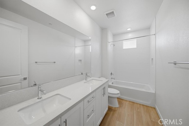 Detail Gallery Image 23 of 24 For 4813 Arroyo Run, Moorpark,  CA 93021 - 4 Beds | 3 Baths