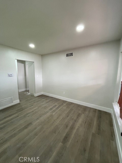 Detail Gallery Image 5 of 19 For 617 S Barclay Ave, Compton,  CA 90220 - 4 Beds | 2 Baths