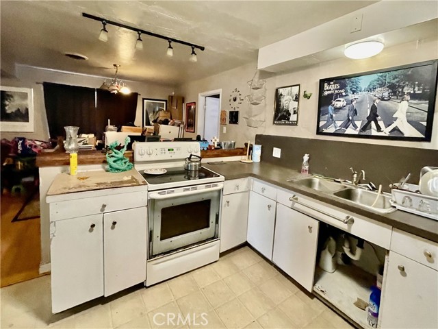 Detail Gallery Image 10 of 22 For 22 Grand, Oroville,  CA 95965 - 3 Beds | 1 Baths