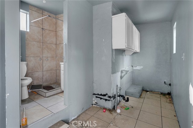 1007 E Kay Street, Compton CA: https://media.crmls.org/medias/87fbd6ad-aa72-4857-8776-b737da2ab6a4.jpg