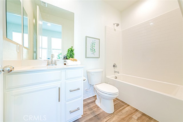 Detail Gallery Image 23 of 43 For 215 Merit, Irvine,  CA 92618 - 2 Beds | 2/1 Baths