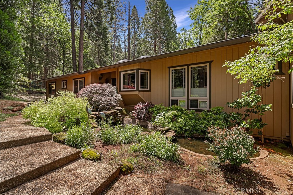 6612 Rosewood Drive