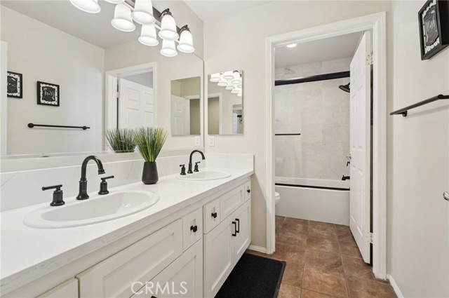 Detail Gallery Image 26 of 65 For 20504 Bergamo Way, Porter Ranch,  CA 91326 - 5 Beds | 3 Baths