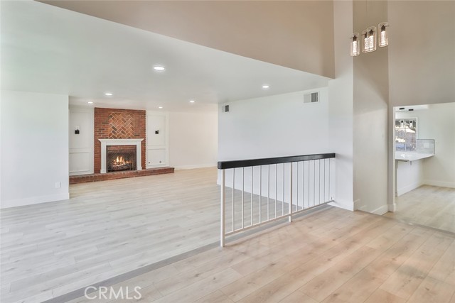 20591 Celtic Street, Chatsworth CA: https://media.crmls.org/medias/880057fb-6ff0-4ce9-8763-db2f035baa70.jpg