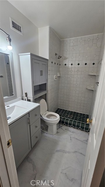 Detail Gallery Image 16 of 24 For 19668 Crystal Springs Ct, Newhall,  CA 91321 - 3 Beds | 2 Baths