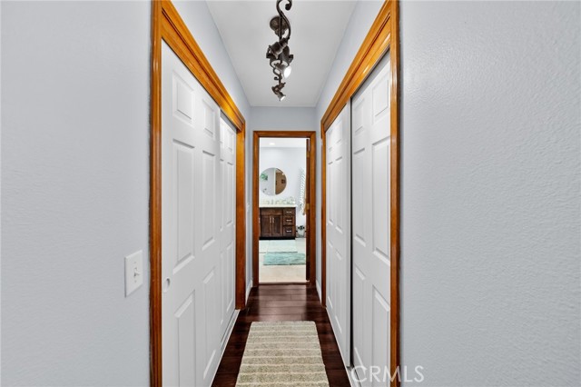 Detail Gallery Image 19 of 45 For 18173 Pebble Beach Dr, Victorville,  CA 92395 - 4 Beds | 2/1 Baths