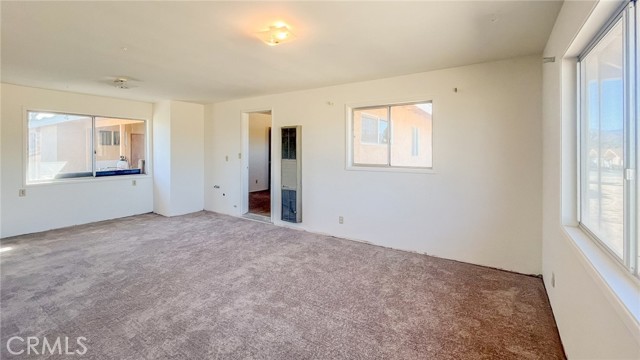 Detail Gallery Image 13 of 31 For 7411 Joshua Ln, Yucca Valley,  CA 92284 - 6 Beds | 2 Baths