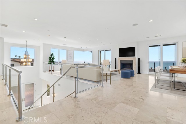 Detail Gallery Image 7 of 13 For 1371 San Elijo, Cardiff By The Sea,  CA 92007 - 4 Beds | 3 Baths