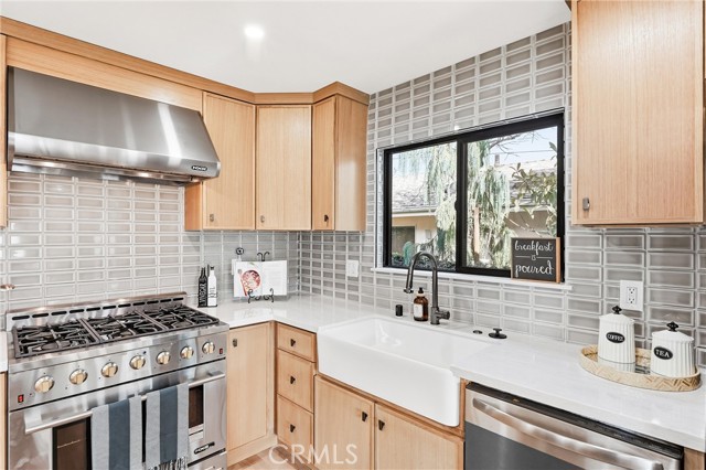 Detail Gallery Image 14 of 57 For 4523 Lexington, Los Angeles,  CA 90029 - 3 Beds | 2 Baths