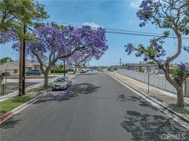 17002 S Catalina Avenue, Gardena CA: https://media.crmls.org/medias/88019e86-5082-4a28-b392-96c4772116af.jpg