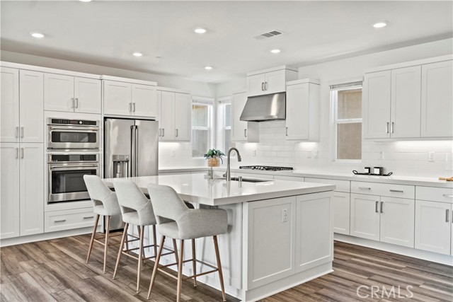 297 Lynx, Irvine CA: https://media.crmls.org/medias/8803bd0a-0283-4172-b9e0-6de2b416b8ff.jpg