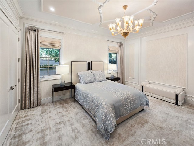 100 Palm Hill Lane, Bradbury CA: https://media.crmls.org/medias/8805d194-056e-457e-acc4-5dcbe61a6fa4.jpg