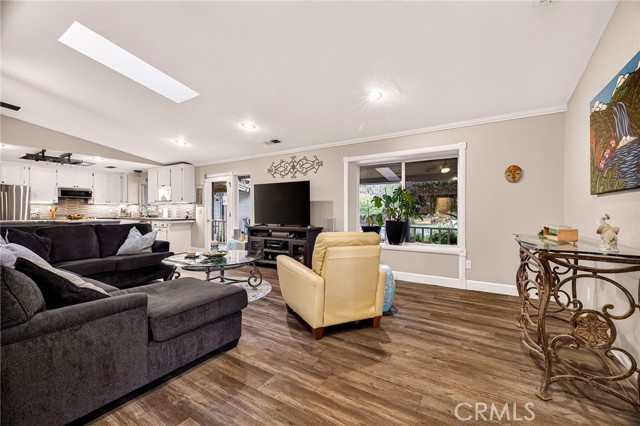 Detail Gallery Image 14 of 57 For 1636 Oak Park Avenue, Chico,  CA 95928 - 3 Beds | 3 Baths