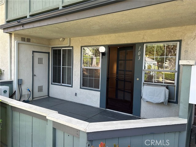 Detail Gallery Image 2 of 47 For 18232 Parkview Ln #103,  Huntington Beach,  CA 92648 - 1 Beds | 1 Baths