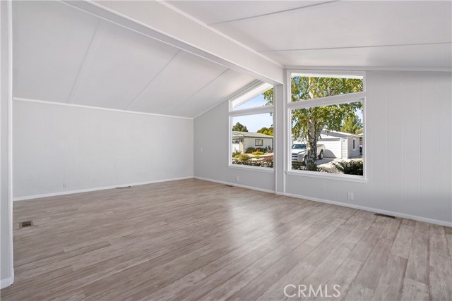 Detail Gallery Image 7 of 58 For 4 Dove Ct, Paso Robles,  CA 93446 - 2 Beds | 2 Baths