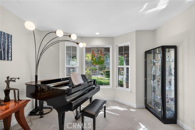 Detail Gallery Image 7 of 74 For 30810 Avenida Del Reposo, Temecula,  CA 92591 - 5 Beds | 3/1 Baths