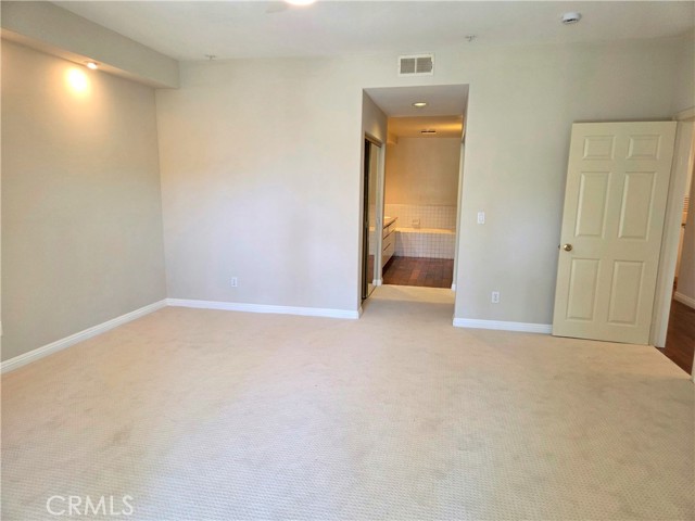 Detail Gallery Image 17 of 47 For 2233 Martin #217,  Irvine,  CA 92612 - 2 Beds | 2 Baths