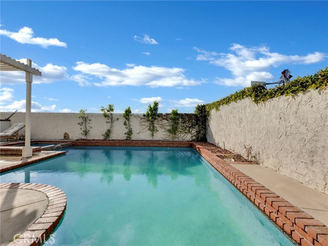 Detail Gallery Image 24 of 30 For 4895 Buttercreek, Moorpark,  CA 93021 - 4 Beds | 3 Baths