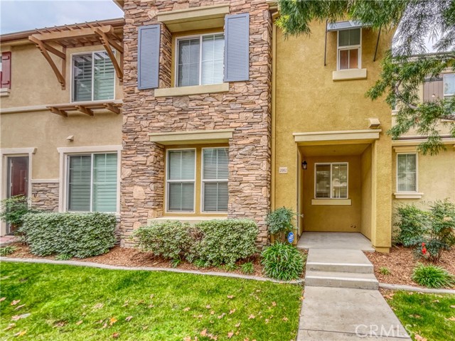 Detail Gallery Image 1 of 1 For 30505 Canyon Hills Rd #2002,  Lake Elsinore,  CA 92532 - 3 Beds | 2/1 Baths