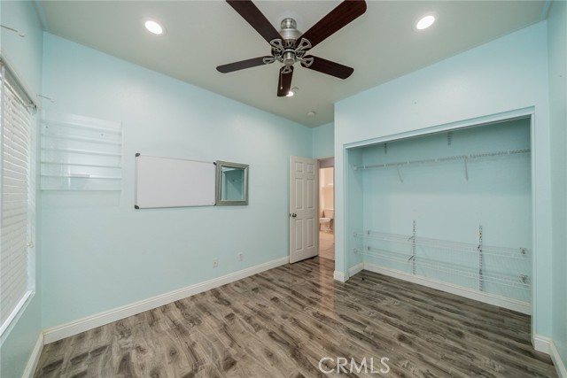 7404 Marshall Court, Highland CA: https://media.crmls.org/medias/88075963-8440-4e56-8a09-d9653fb8715a.jpg