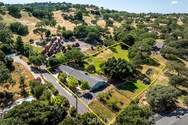 Detail Gallery Image 2 of 38 For 6975 San Gabriel, Atascadero,  CA 93422 - 4 Beds | 2 Baths