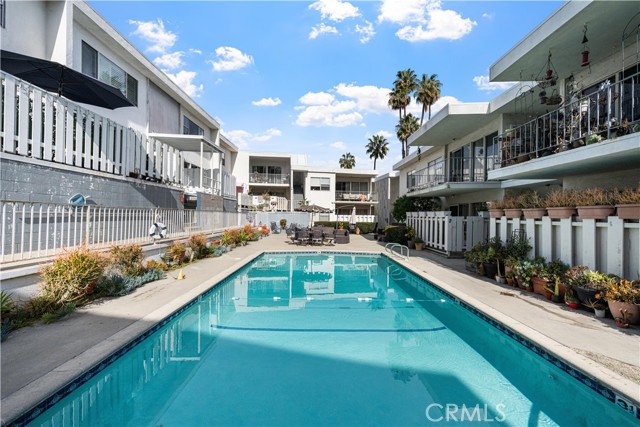 Detail Gallery Image 33 of 41 For 4065 Ursula #6,  Los Angeles,  CA 90008 - 2 Beds | 1 Baths