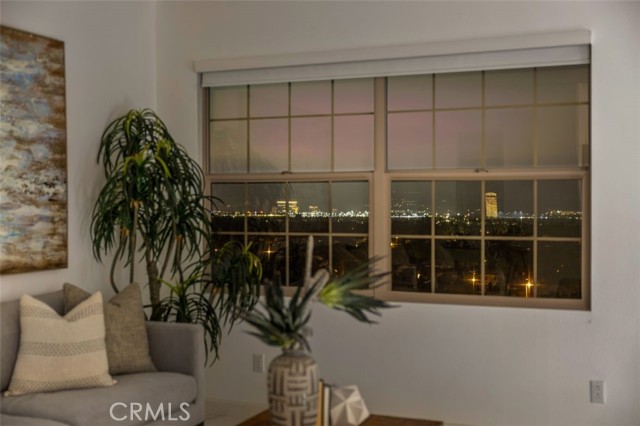 100 Soaring Eagle, Irvine CA: https://media.crmls.org/medias/88092a62-e280-4cec-aaeb-005d869e078f.jpg