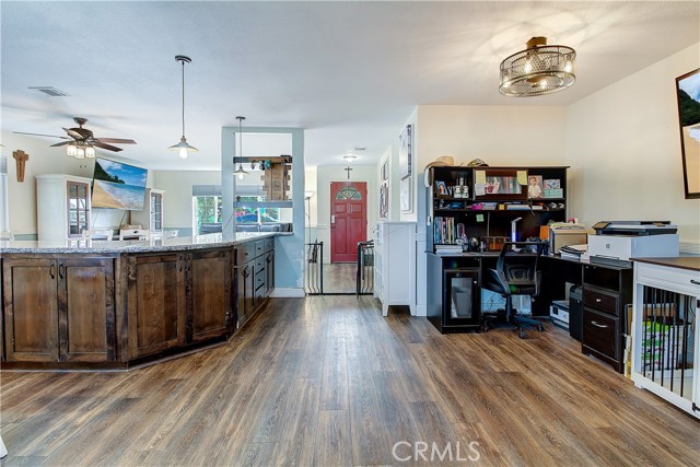 Detail Gallery Image 14 of 29 For 3415 Revere Rd, Riverside,  CA 92503 - 3 Beds | 2 Baths