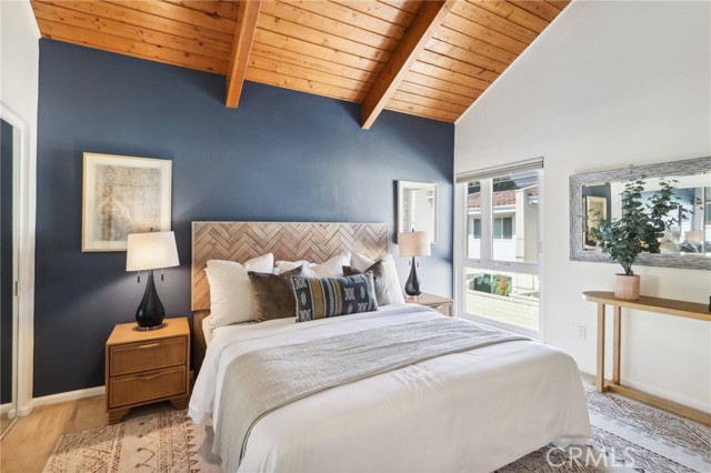 Detail Gallery Image 23 of 43 For 2909 Arizona Ave #3,  Santa Monica,  CA 90404 - 3 Beds | 2/1 Baths