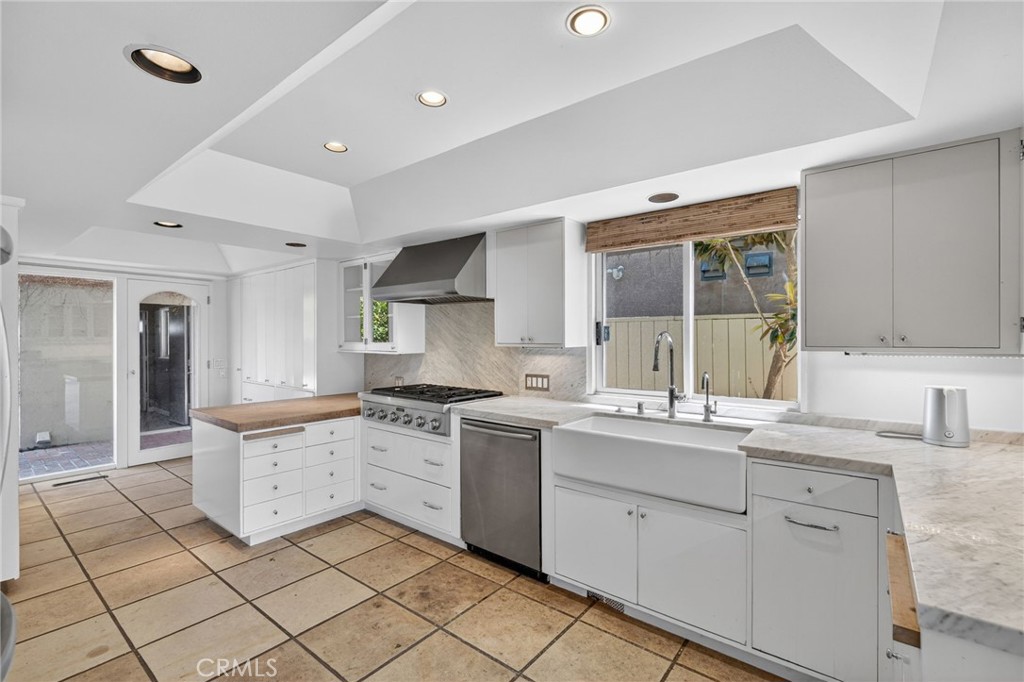 MLS #OC26126909 image #16