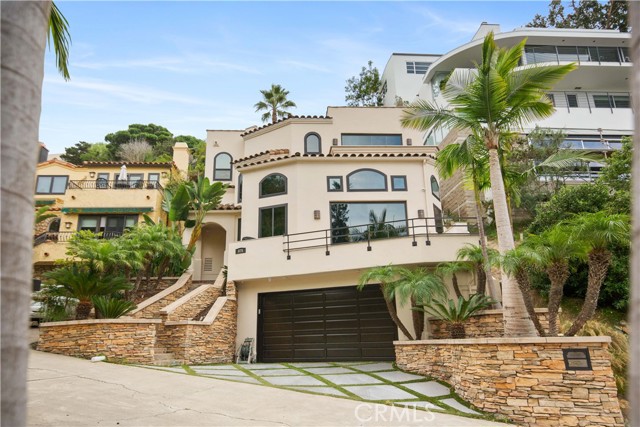 Detail Gallery Image 6 of 55 For 825 Summit Dr, Laguna Beach,  CA 92651 - 3 Beds | 2/1 Baths
